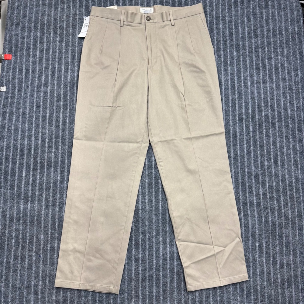 Dockers Mens Signature Khaki Pleated Pants 33x30 Tan Classic Fit Stretch New